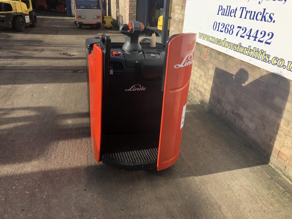 Linde Ride Linde 2 Tonne | Meadows Forklifts