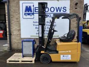 Caterpillar 1.6 Tonne
