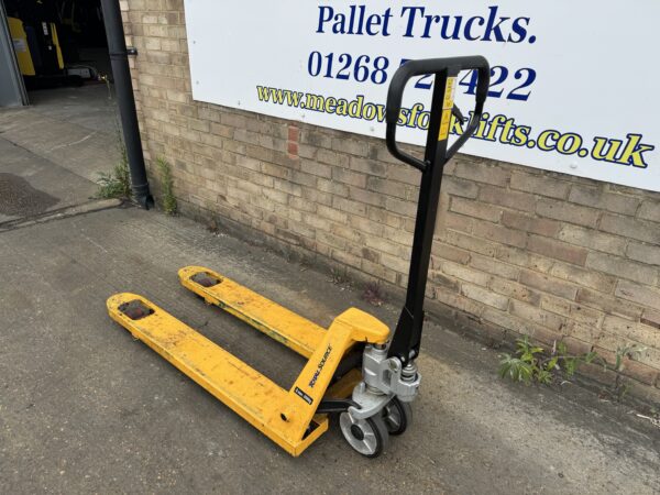 Used Pallet Truck 2.5 Tonne Max
