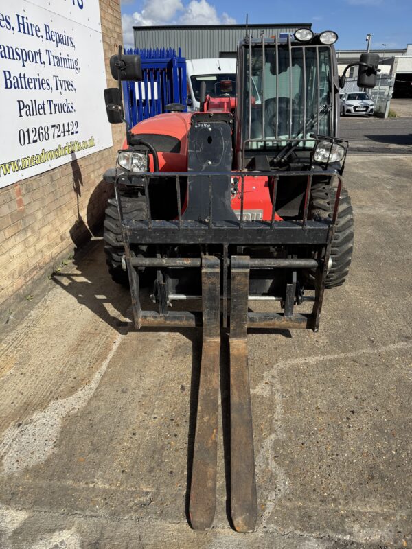 Manitou 2.5 Tonne